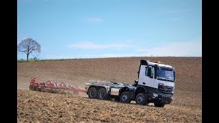 Agrotruck  Abrollkipper mit Schlepperausrüstung [upl. by Crichton]